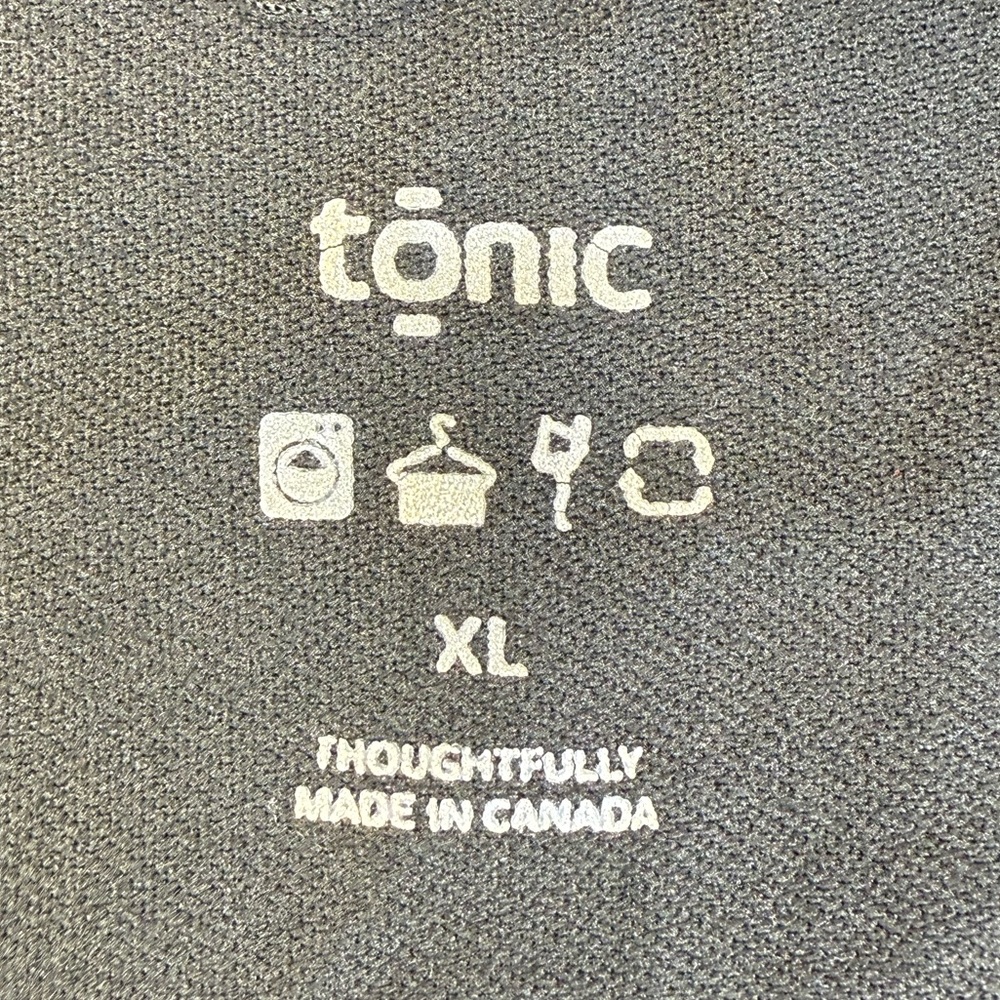 Tonic Women’s Black Long Sleeve Activewear Tee, size XL - Picture 8 of 10